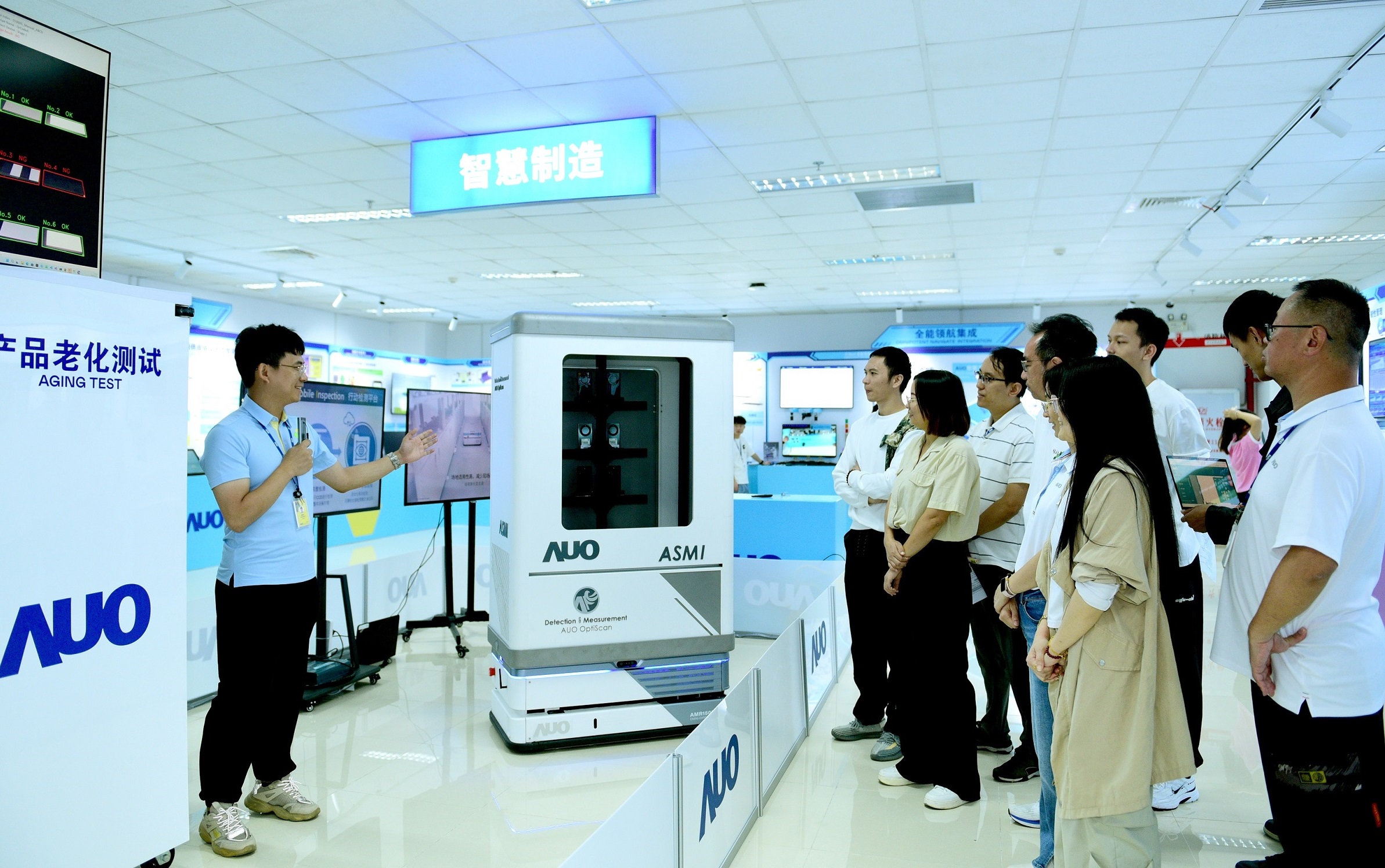 88BIFA廈門將5G+ABC技術串聯生產管理全流程，打通研發、採購、生管、製程、設備、品質等產品全生命週期製造流程，完成數位化設計、智慧供應鏈、智慧座艙、全流程設備管理、資料驅動優化、智慧線上檢測、智慧品管等自我調整生產模式升級